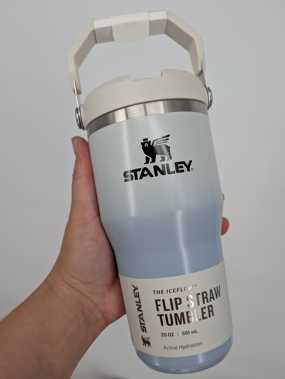 NEW Stanley IceFlow Flip Straw Tumbler water bottle cup 20oz Blue Dream Gradient